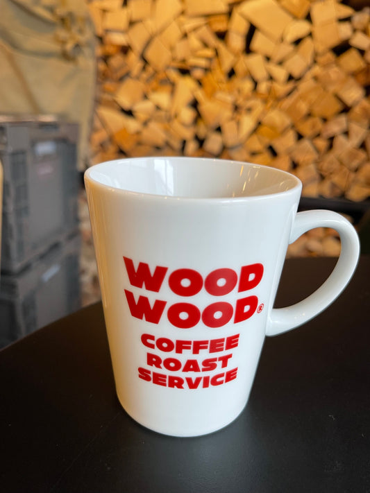 WoodWood オリジナルマグカップ｜美濃焼 三角マグ（ロゴレッド）日常の一杯を、ちょっと特別に。