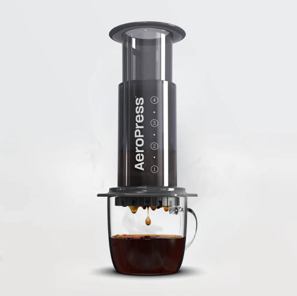 エアロプレス オリジナル コーヒーメーカー AeroPress Coffee Maker｜使い方はシンプル空気の力を利用した抽出器具